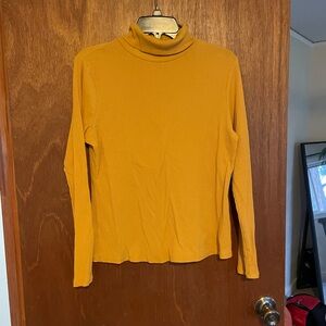 Old Navy Turtleneck Size Large